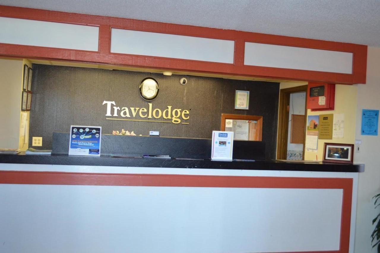 Travelodge Inn & Suites By Wyndham Muscatine Kültér fotó